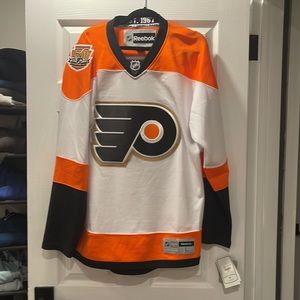 🏒🎅NHL special Edition Philadelphia Flyers Jersey- Reebok- 50 year Anniversary.